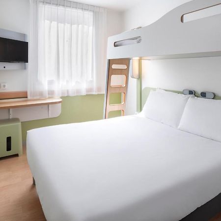 B&B Hotel Zaragoza Plaza Mozart Eksteriør bilde
