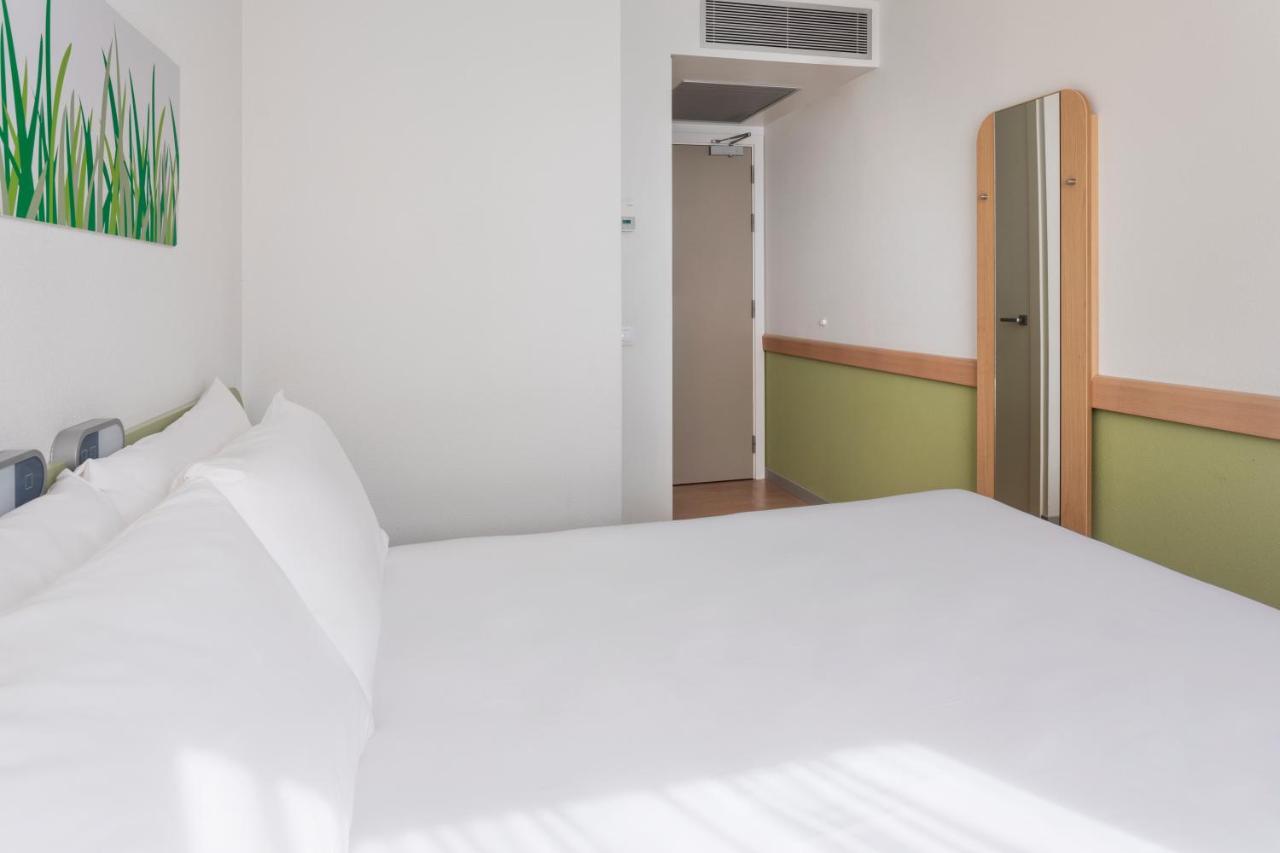 B&B Hotel Zaragoza Plaza Mozart Eksteriør bilde